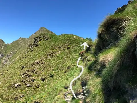 Il passaggio dopo la bocchetta segnato in bianco