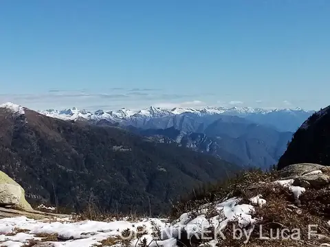 Le Alpi innevate viste dalla Forcola di Larecchio