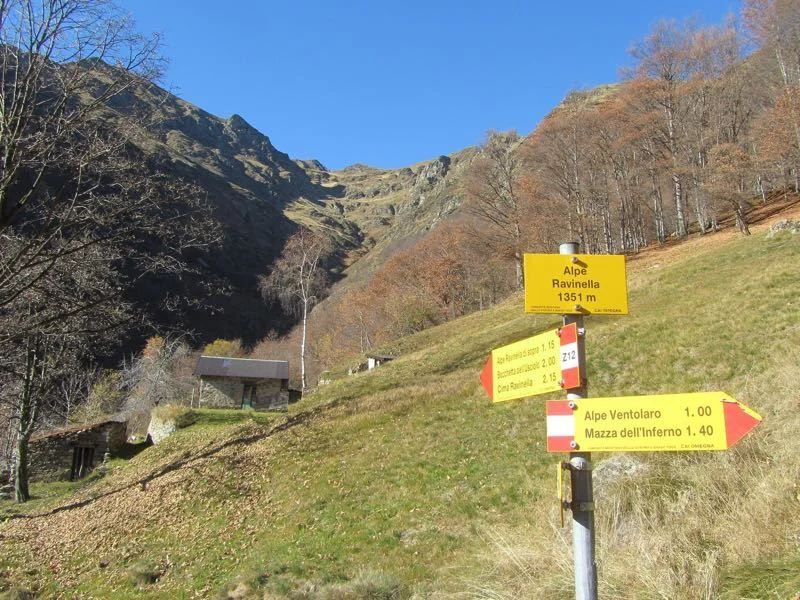 Escursione alla cima Ravinella da Forno, in valle Strona