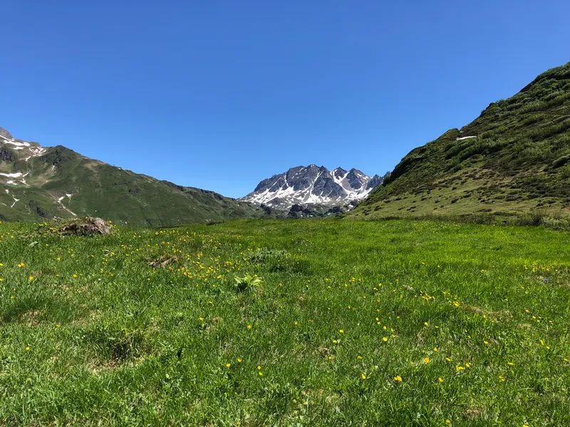 sentiero passo nefelgiu