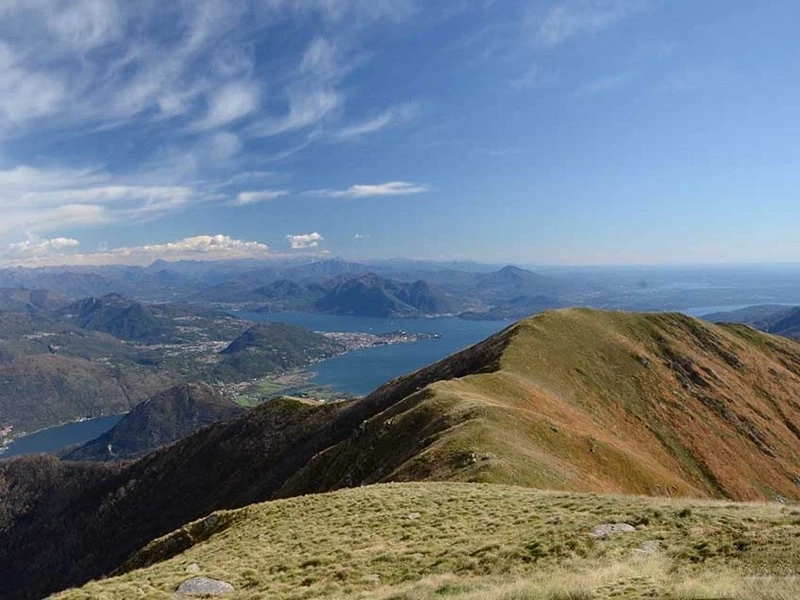 Escursione al Monte Cerano da Arzo - Casale Corte Cerro