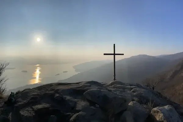 Escursione sul monte Zughero e Mottarone - Lago Maggiore